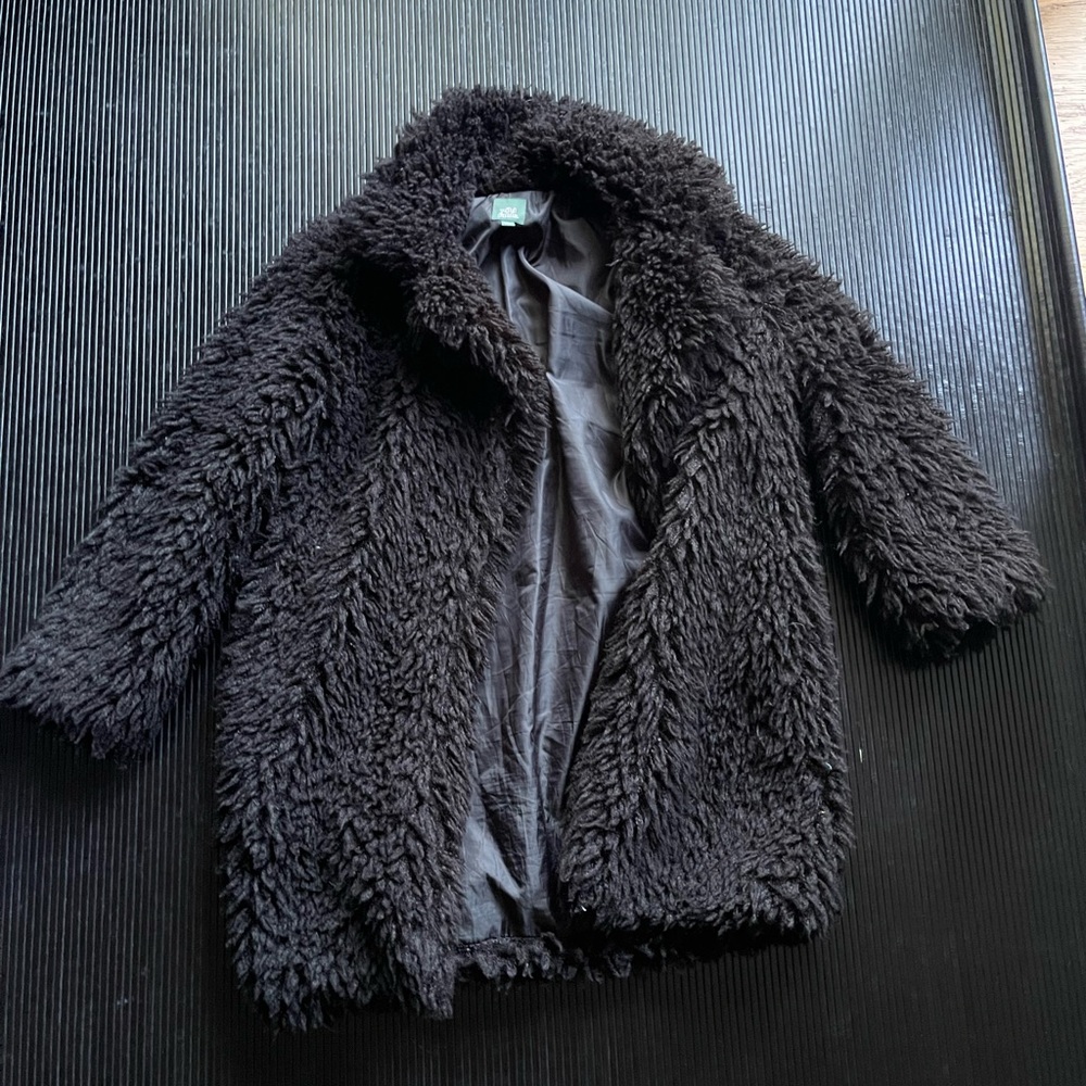 Wild Fable Women's vegan fur black